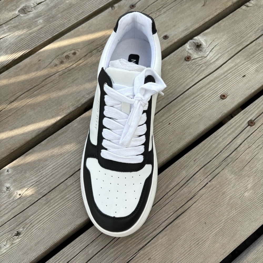 Nine West Calpha Laceup Sneakers (Women’s Sz 9.5)